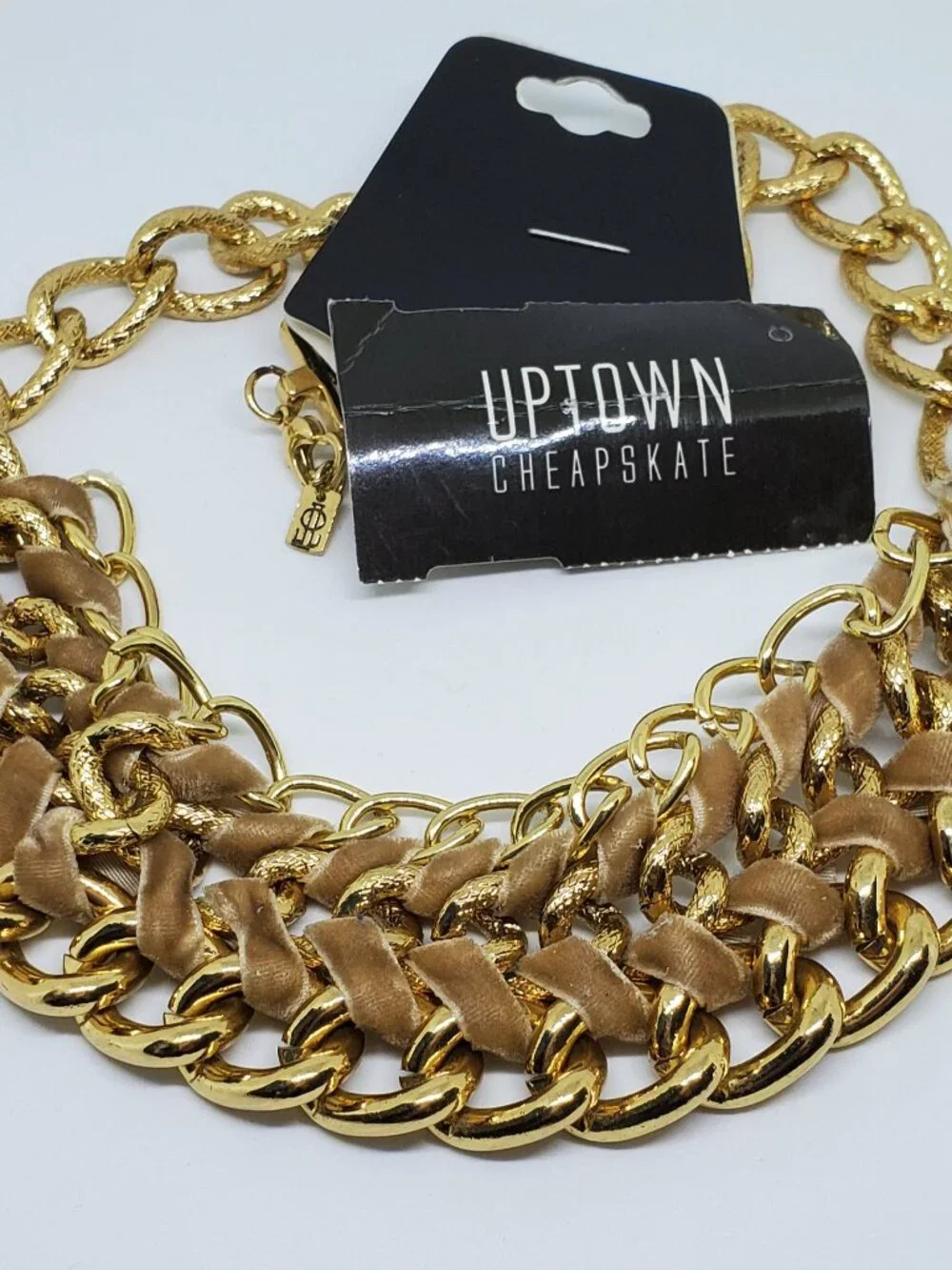 NWT Wide Gold Chain Choker Statement Collar Necklace with Velvet Ribbon Wrap